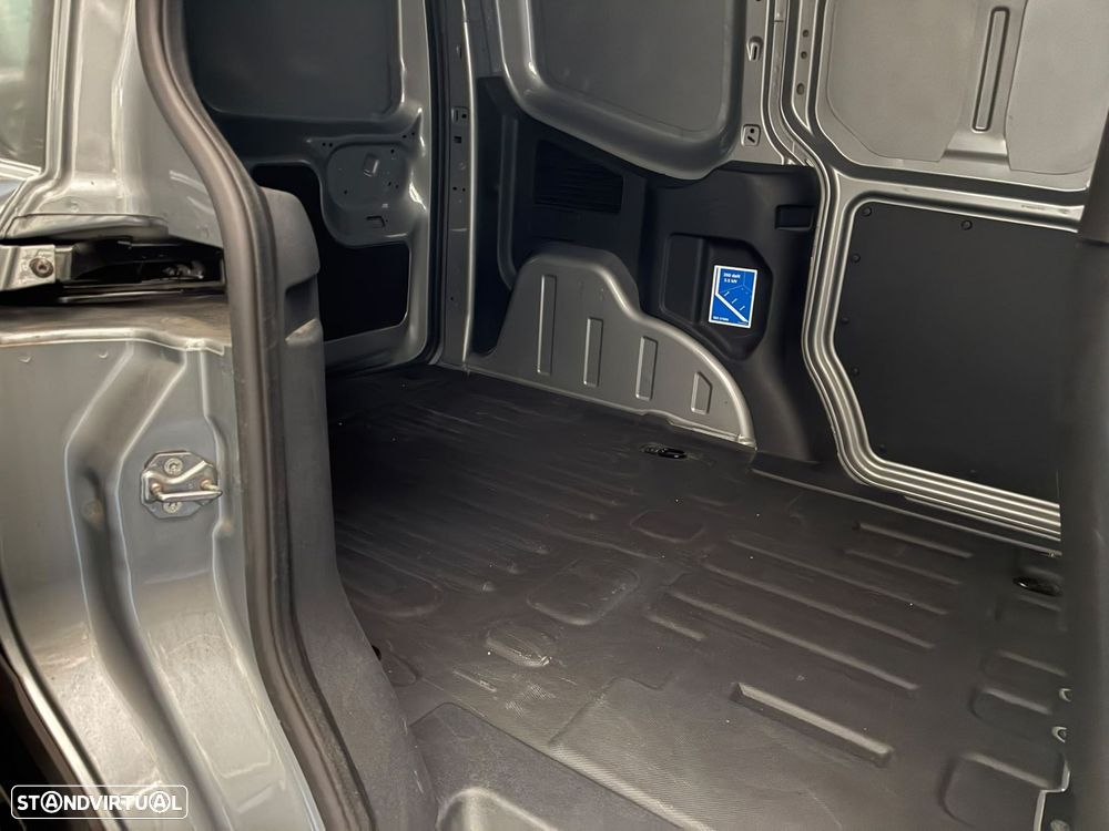 Ford Transit Courier 1.0 EcoBoost Active DCT - 36