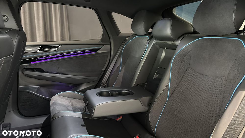 Volkswagen ID.7 - 17