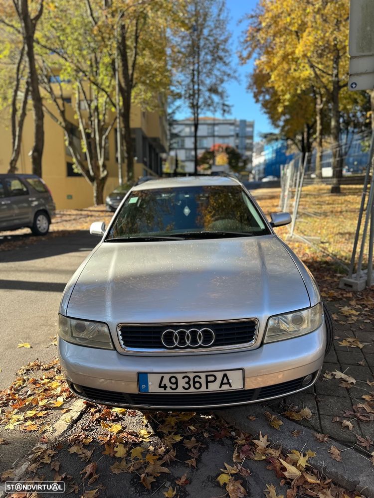 Audi A4 Avant - 4