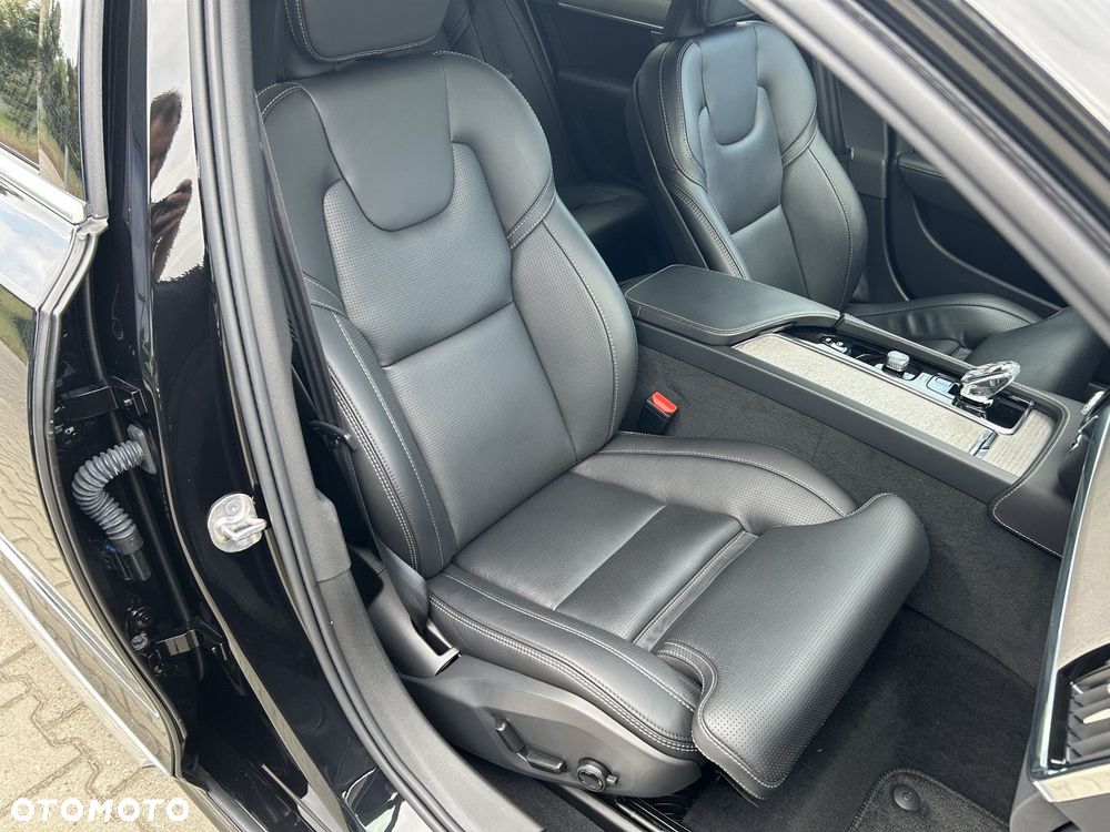 Volvo S90 - 26