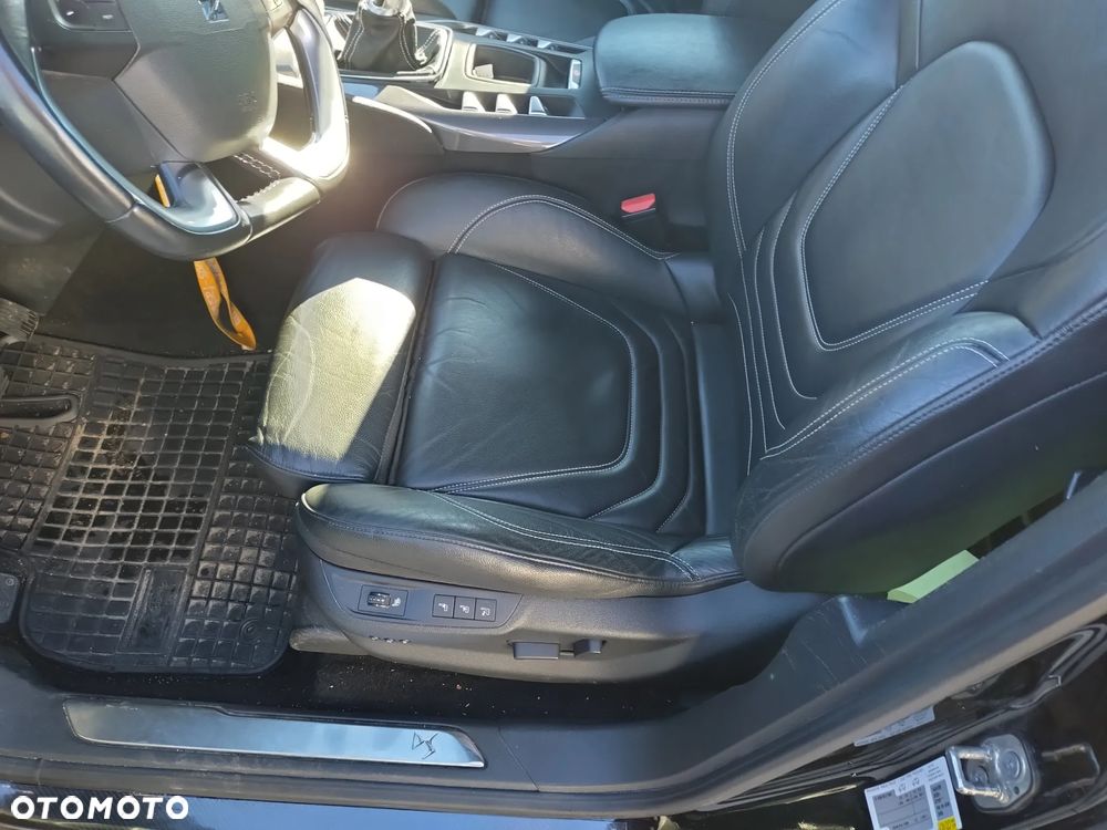 DS Automobiles DS 5 - 16