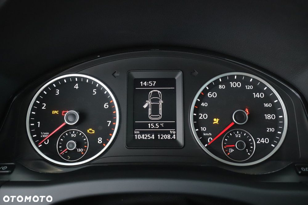 Volkswagen Tiguan - 14
