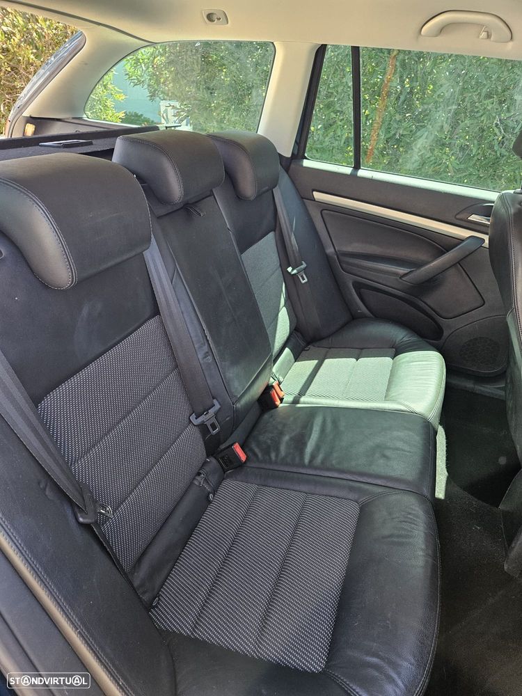Skoda Octavia 1.6 TDI Elegance - 4