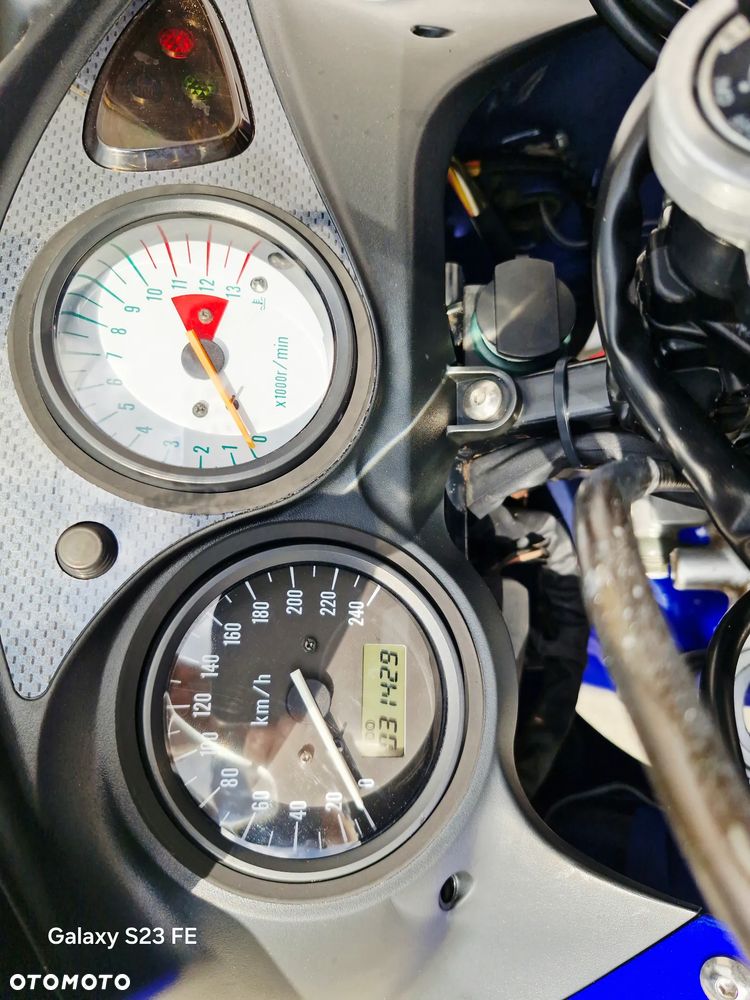 Suzuki SV - 6