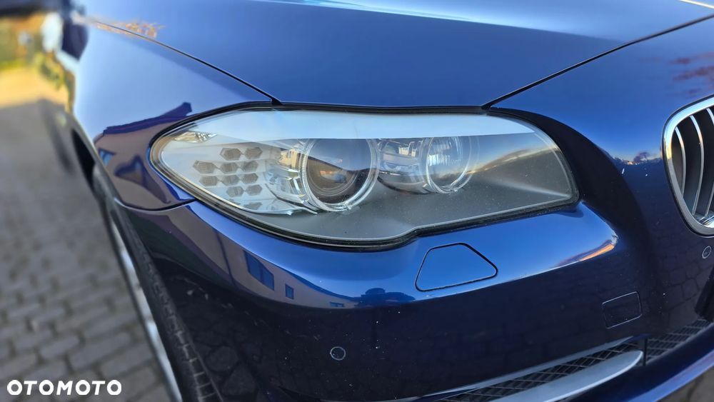 BMW Seria 5 ver-520d-blue-performance - 25
