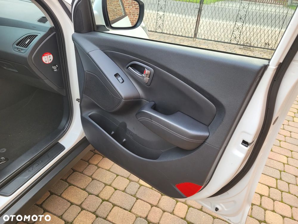 Hyundai ix35 1.6 2WD Comfort - 26