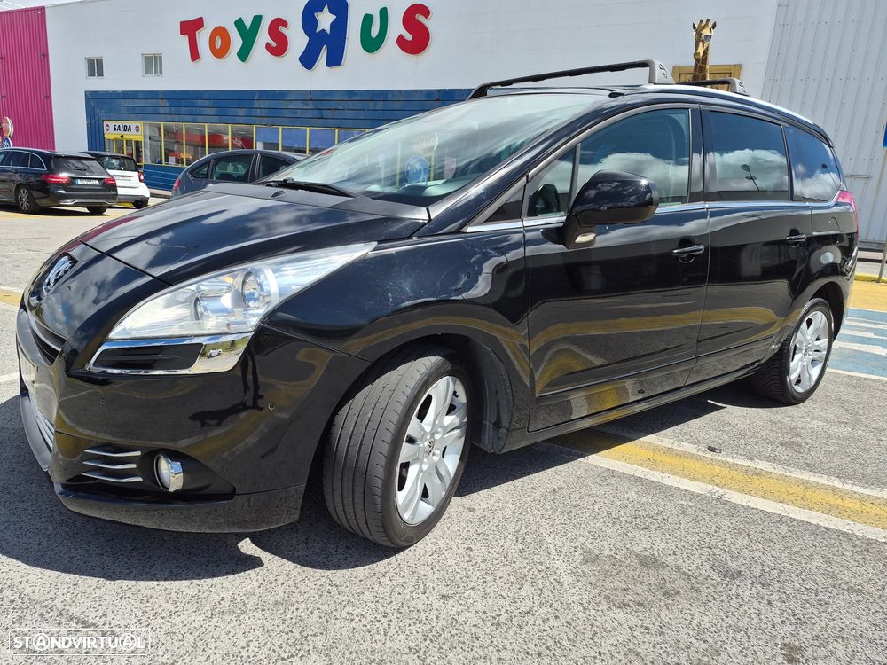 Peugeot 5008 1.6 E-HDi 7L Allure 2-Tronic - 1
