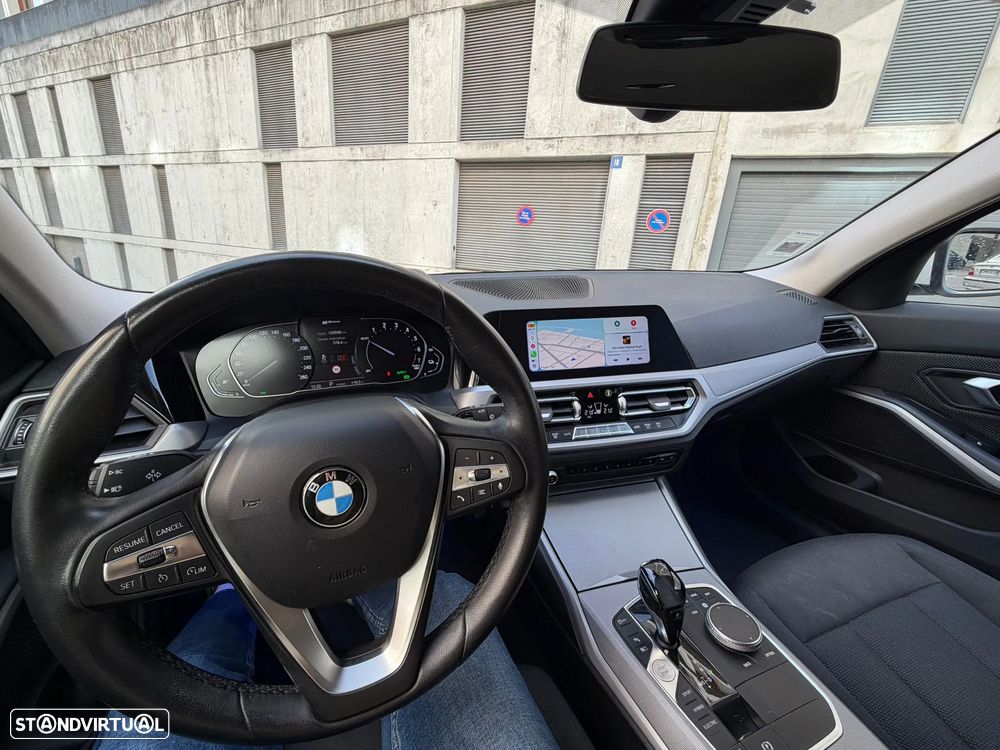 BMW 330 e Corporate Edition Auto - 11