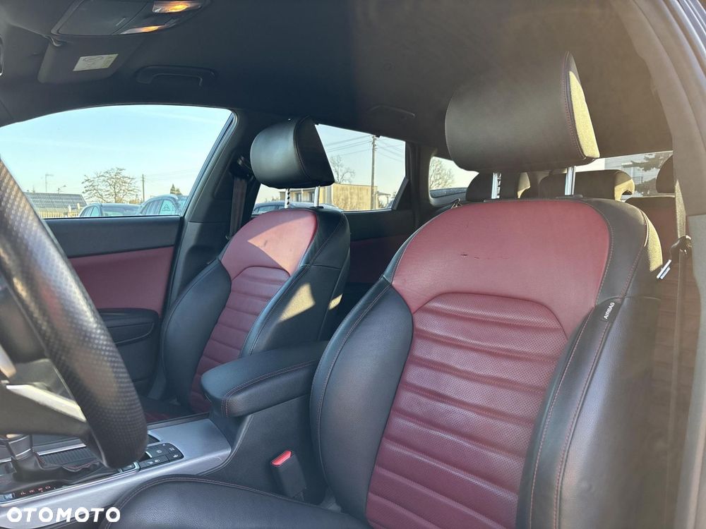 Kia Optima 1.6 T-GDI GT Line DCT - 11