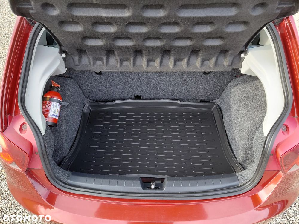 Seat Ibiza 1.4 16V Reference - 30