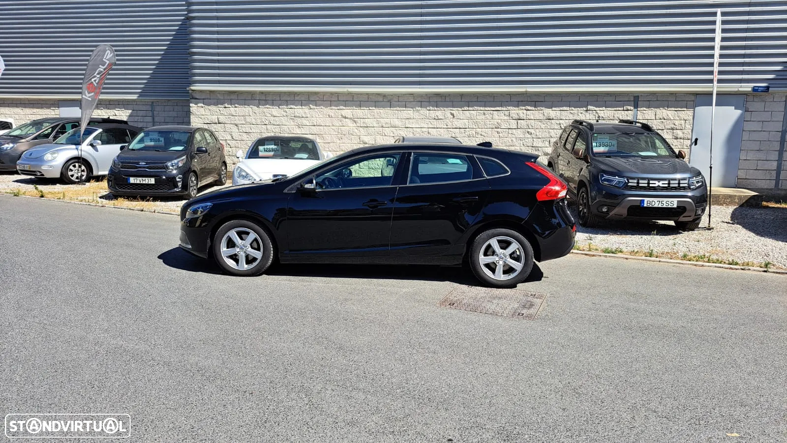 Volvo V40 2.0 D2 Momentum - 23