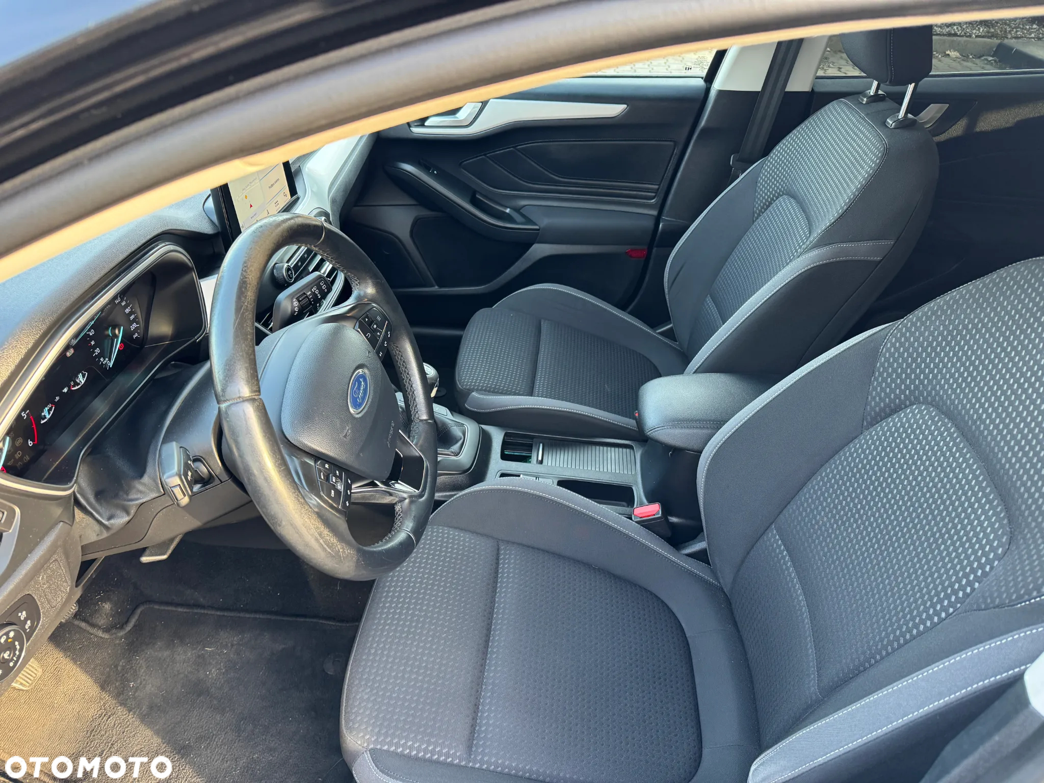 Ford Focus 1.5 EcoBlue SCR Connected - 14