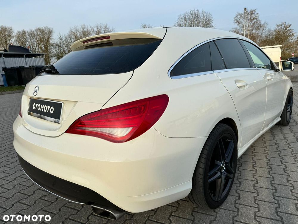 Mercedes-Benz CLA 220 d 7G-DCT Peak Edition - 15