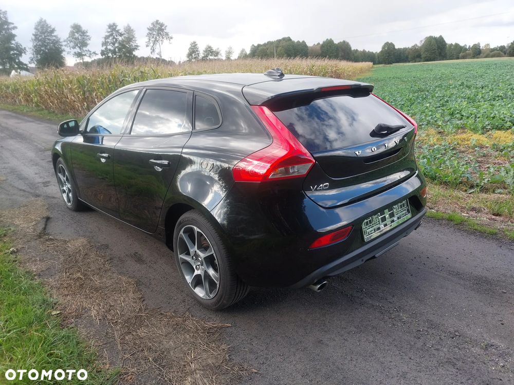 Volvo V40 - 3