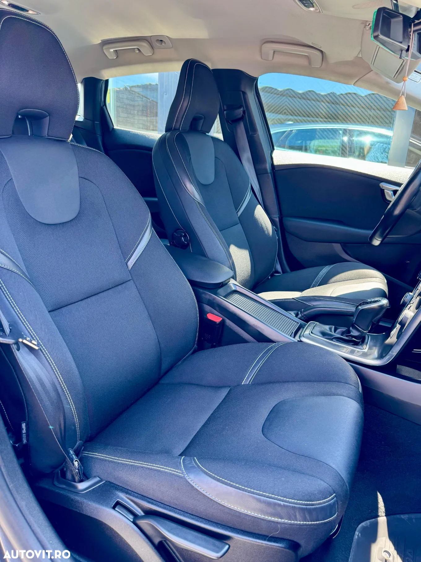 Volvo V40 D2 ECO Aut. Momentum - 25