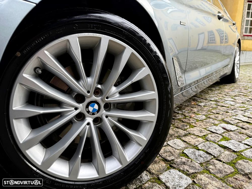 BMW 520 d ED Line Luxury - 8