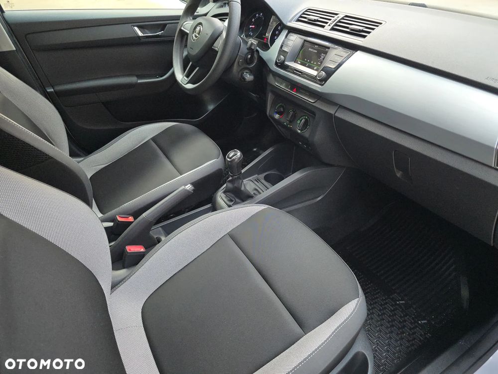 Skoda Fabia 1.0 TSI Ambition - 28