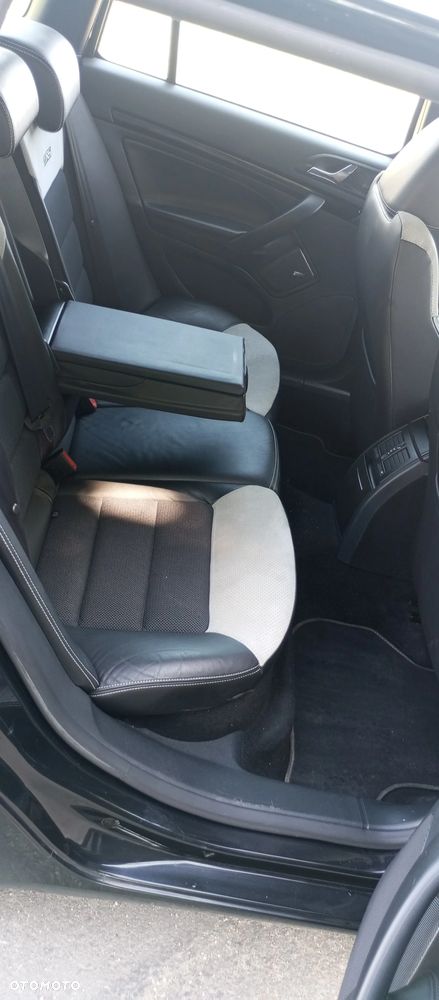 Skoda Octavia 2.0 TSI RS - 15