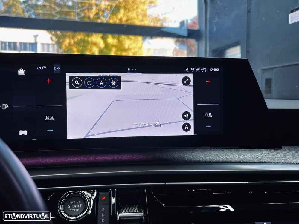 Peugeot 5008 1.2 Hybrid Allure e-DCS6 - 27