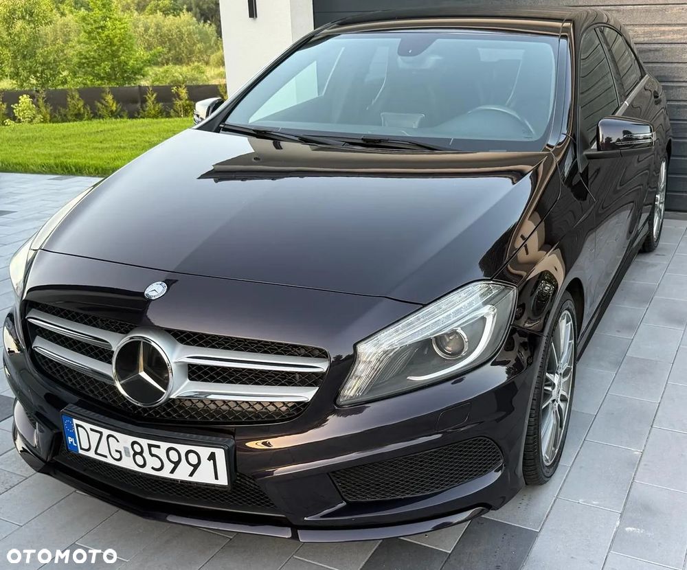 Mercedes-Benz Klasa A 180 (BlueEFFICIENCY) AMG Sport - 29