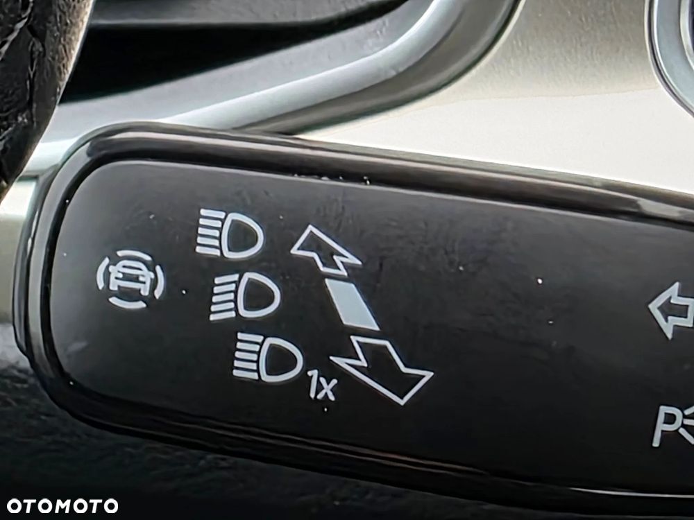 Volkswagen T-Roc 1.0 TSI OPF Move - 11