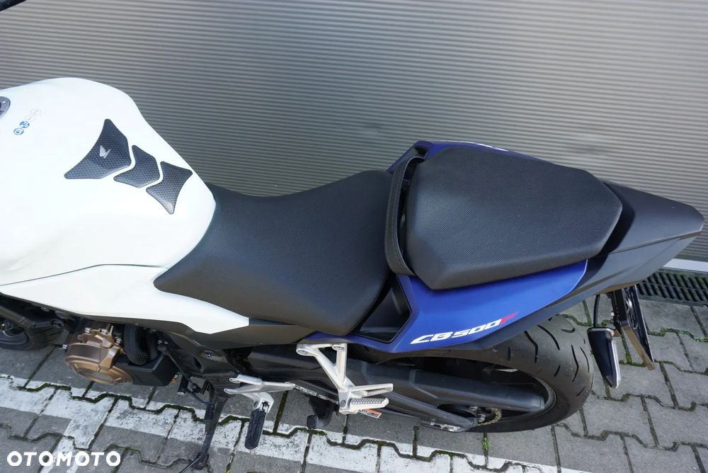 Honda CB - 19