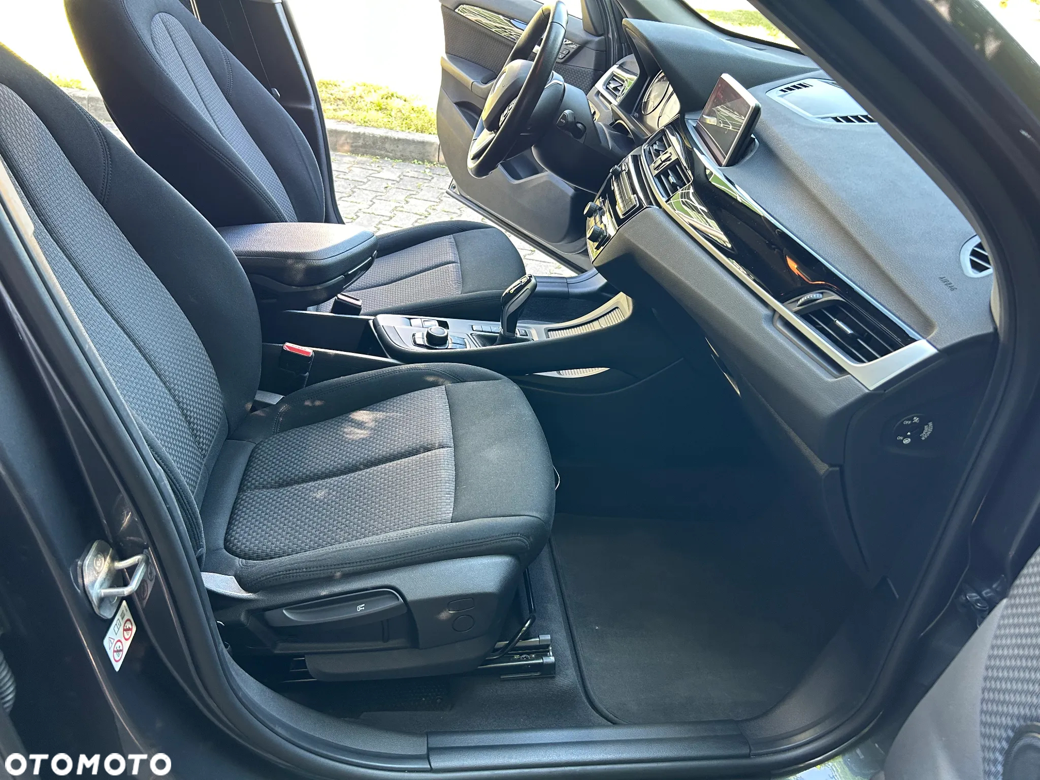 BMW X1 sDrive18i Advantage - 21
