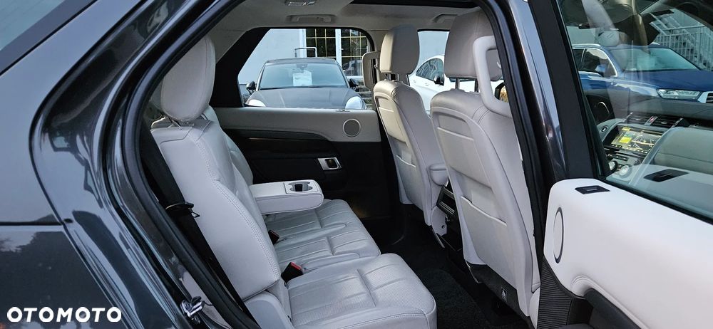 Land Rover Discovery - 15