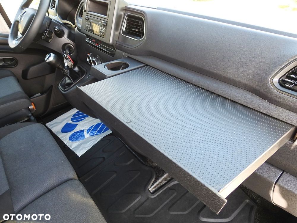 Renault MASTER  PLANDEKA 10 PALET WEBASTO TEMPOMAT LEDY PNEUMATYKA KLIMATYZACJA  165KM - 39