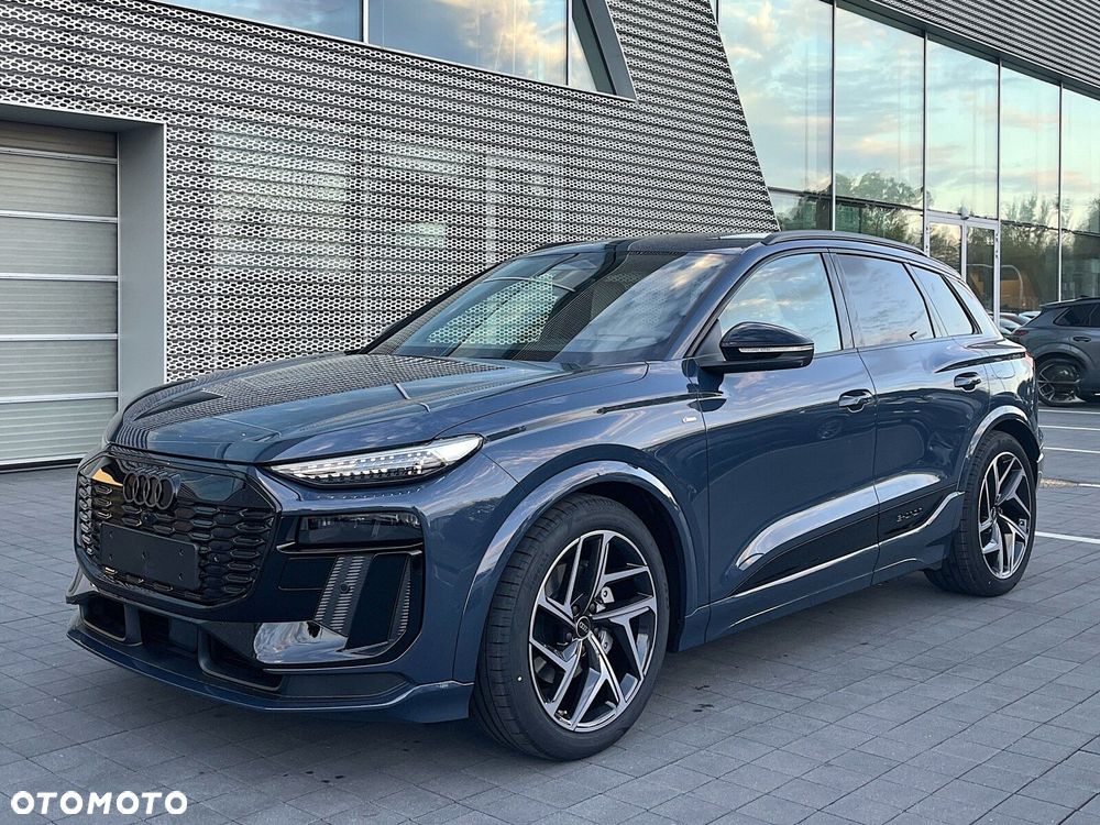 Audi Q6 e-tron - 10