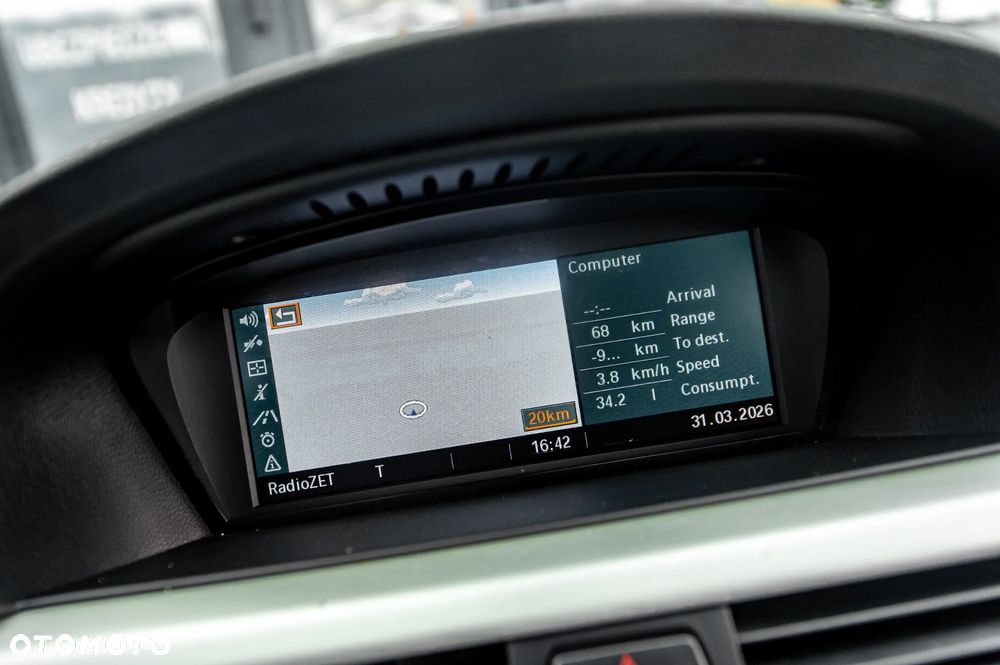 BMW Seria 3 320d DPF - 32