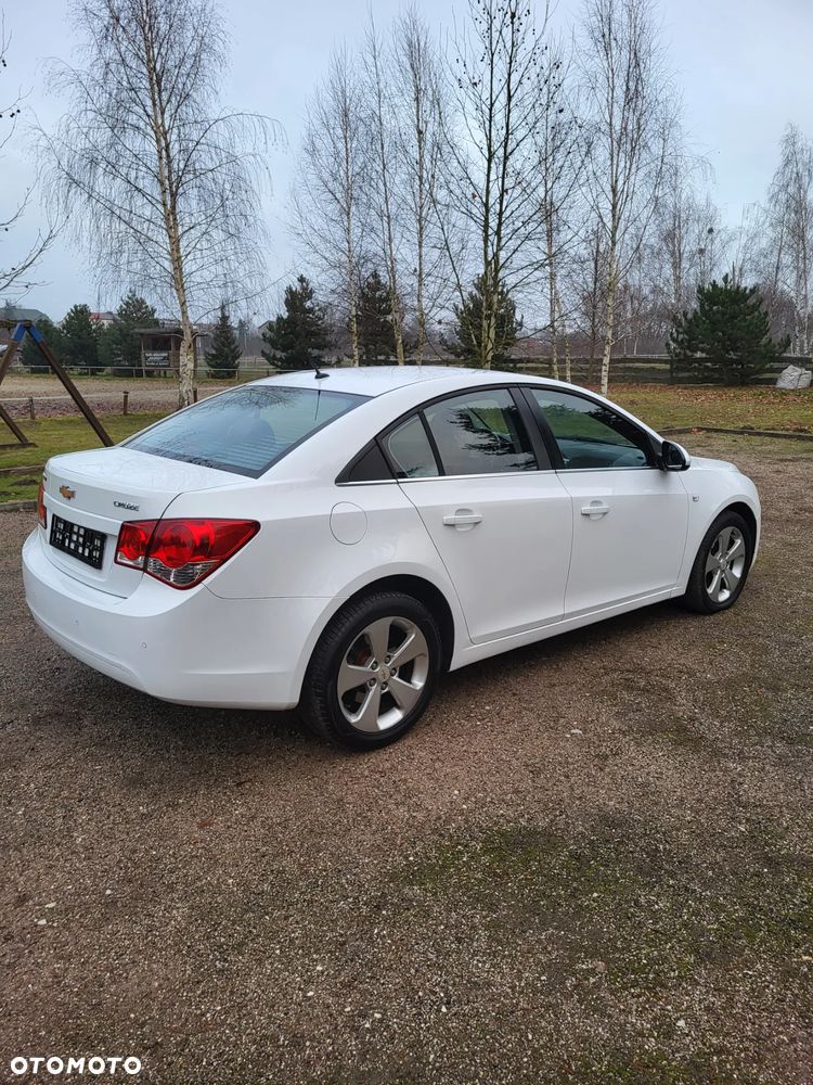Chevrolet Cruze 2.0 LTZ - 16