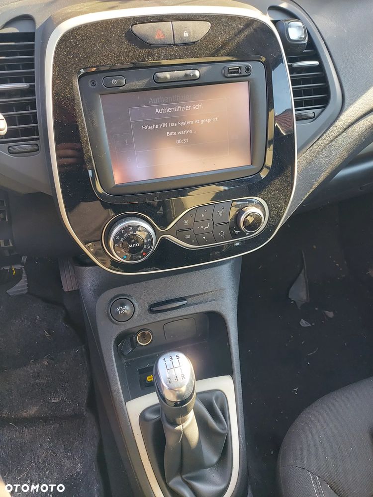 Renault Captur (ENERGY) TCe 90 LIFE - 9