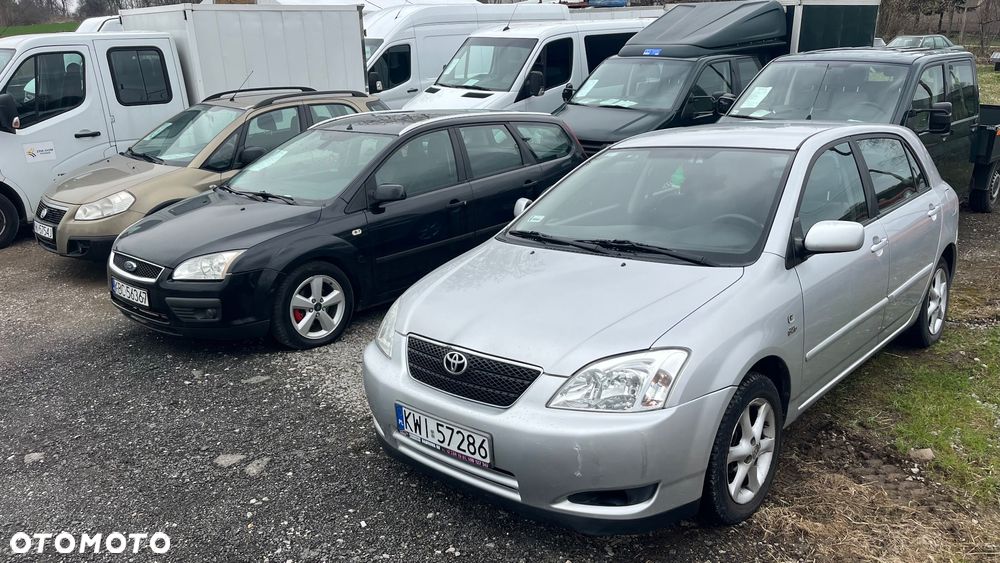 Ford Focus 1.6 Ambiente - 22