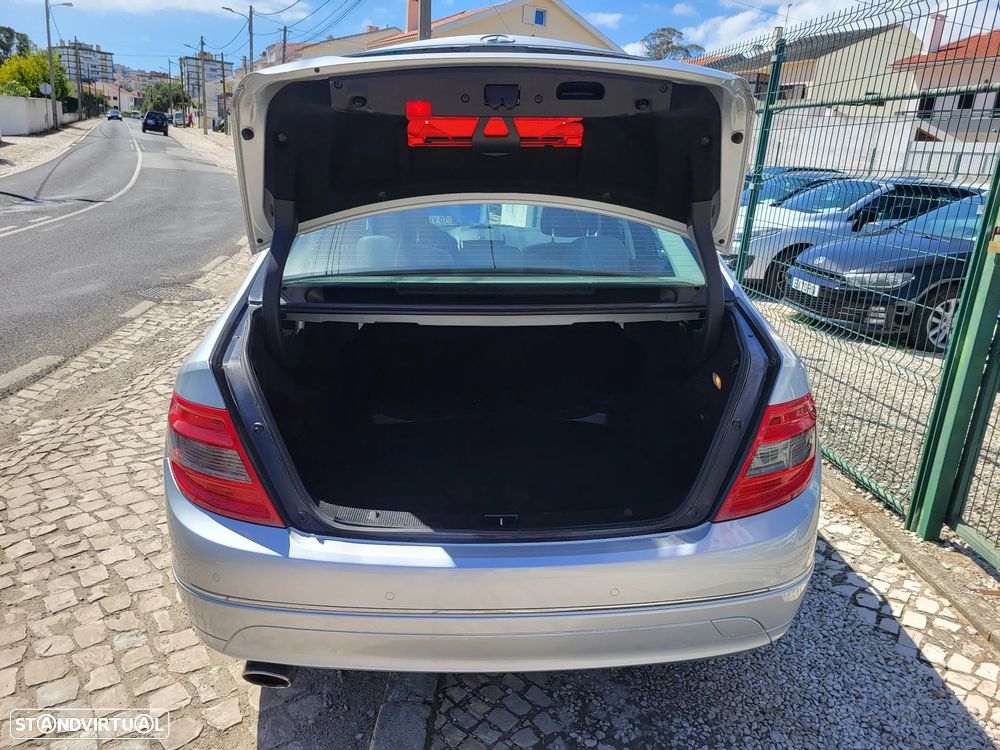 Mercedes-Benz C 220 CDI Avantgarde BlueEfficiency - 11