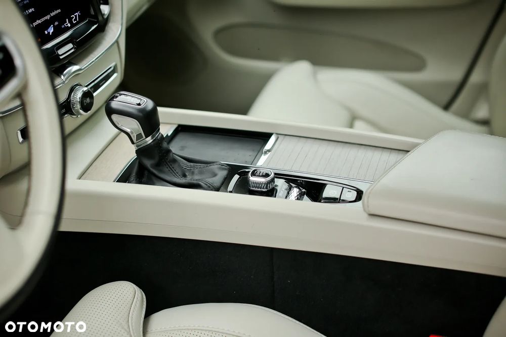 Volvo XC 60 T5 AWD Geartronic Inscription - 23