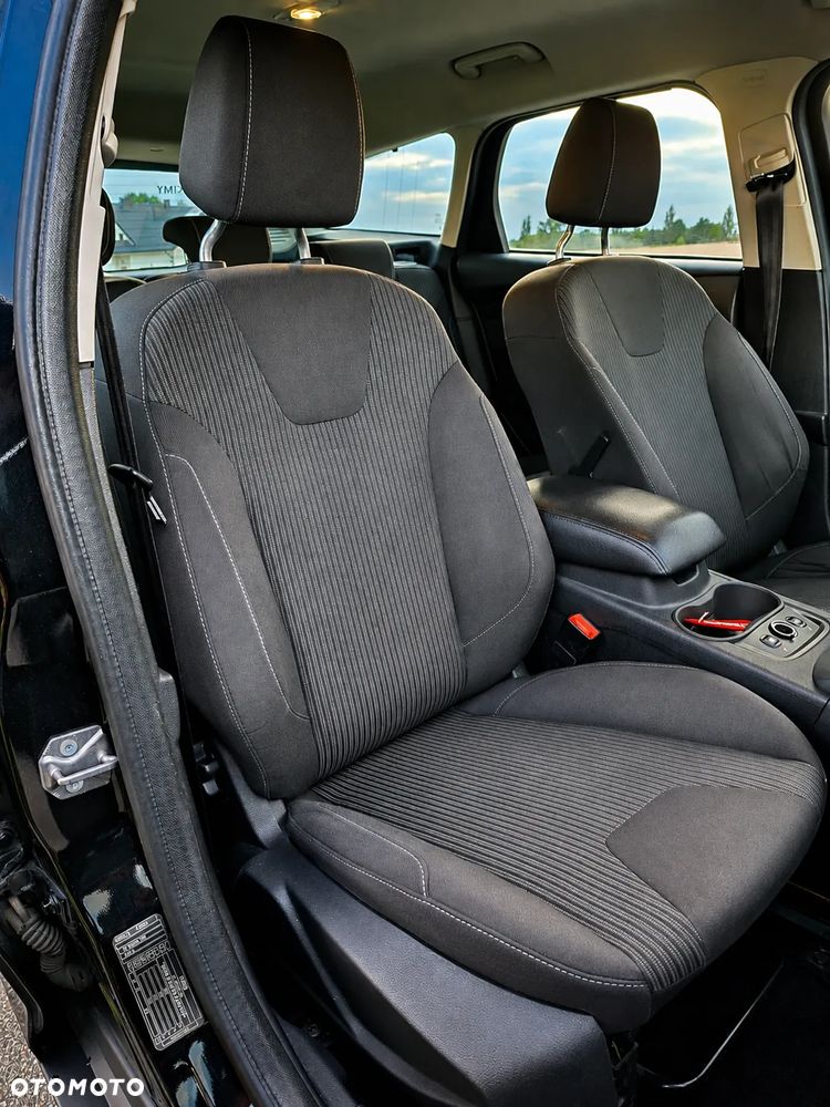 Ford Focus - 21