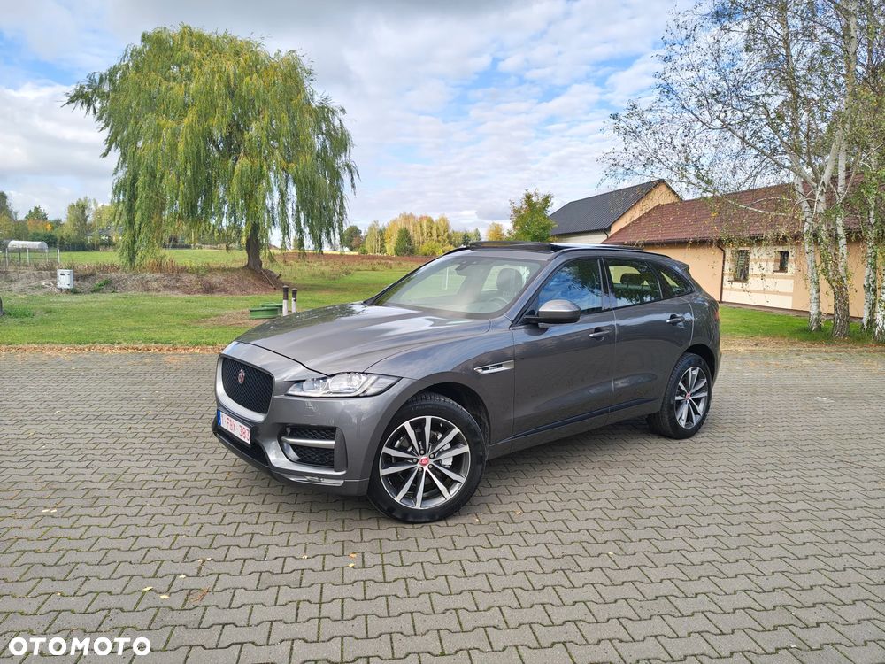 Jaguar F-Pace - 10