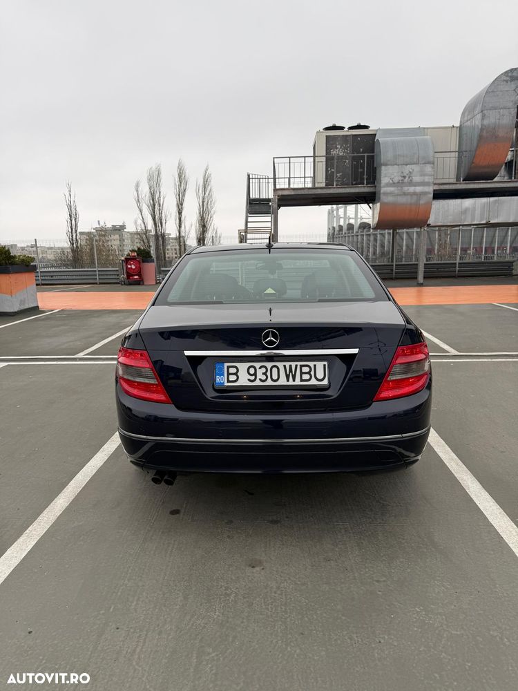 Mercedes-Benz C 180 CDI DPF (BlueEFFICIENCY) 7G-TRONIC Avantgarde - 5