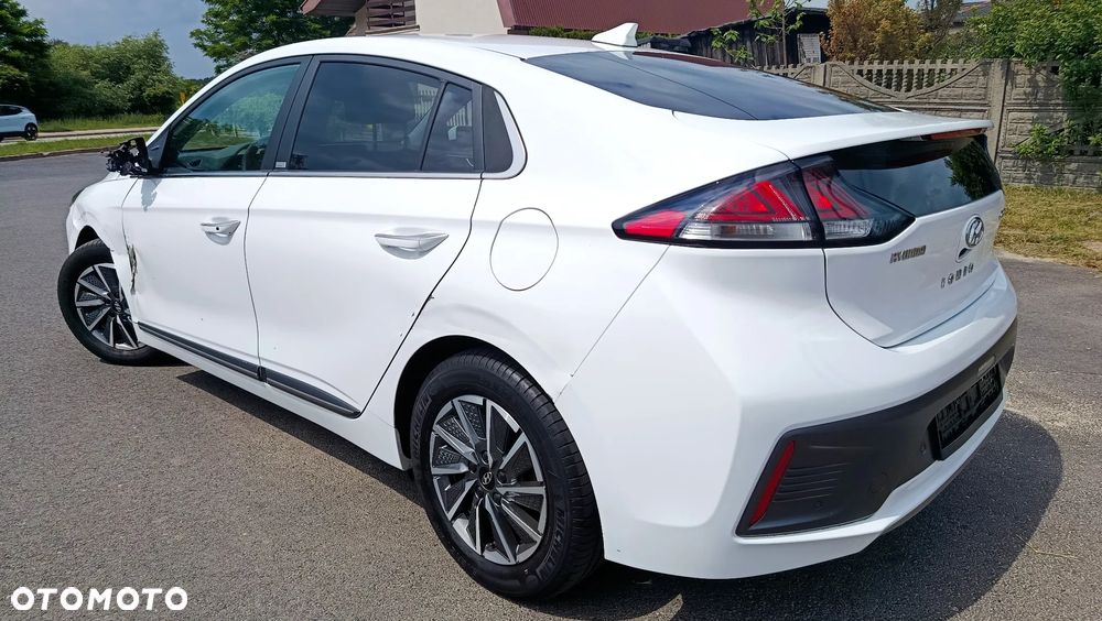 Hyundai IONIQ Advantage - 30