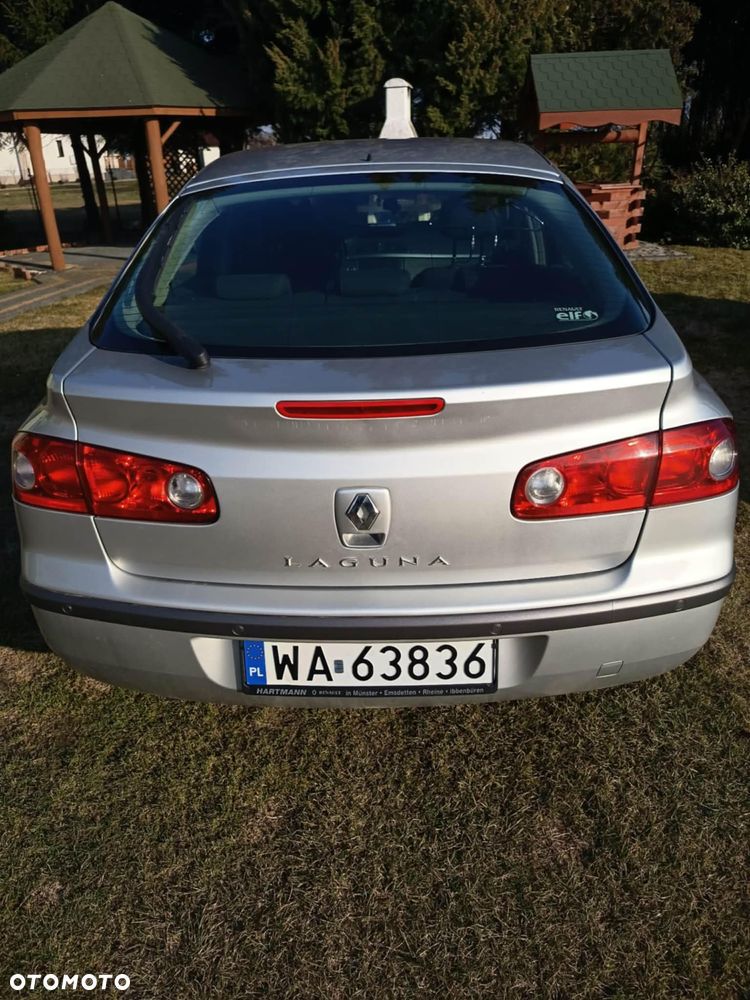 Renault Laguna - 3