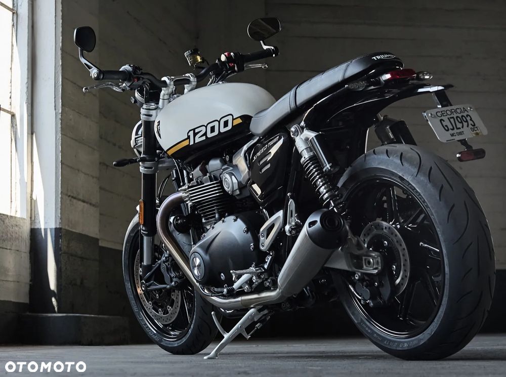 Triumph Speed Twin - 2