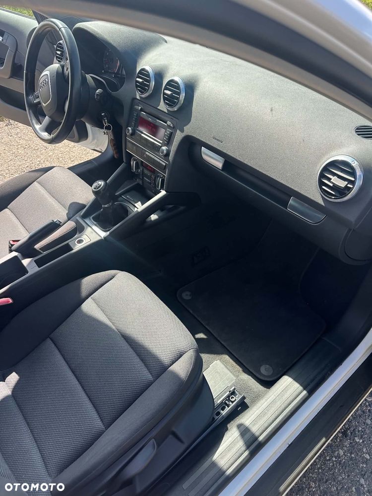 Audi A3 Sportback - 7
