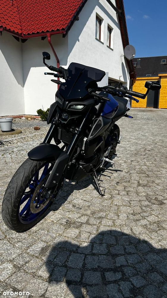Yamaha MT - 18