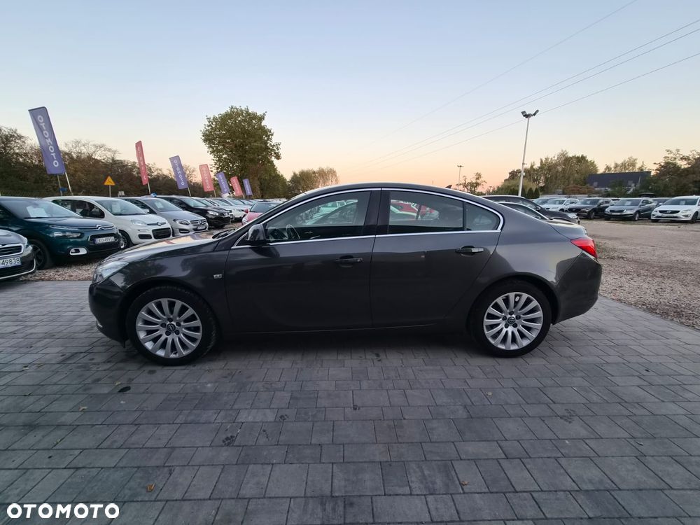 Opel Insignia 1.8 - 10