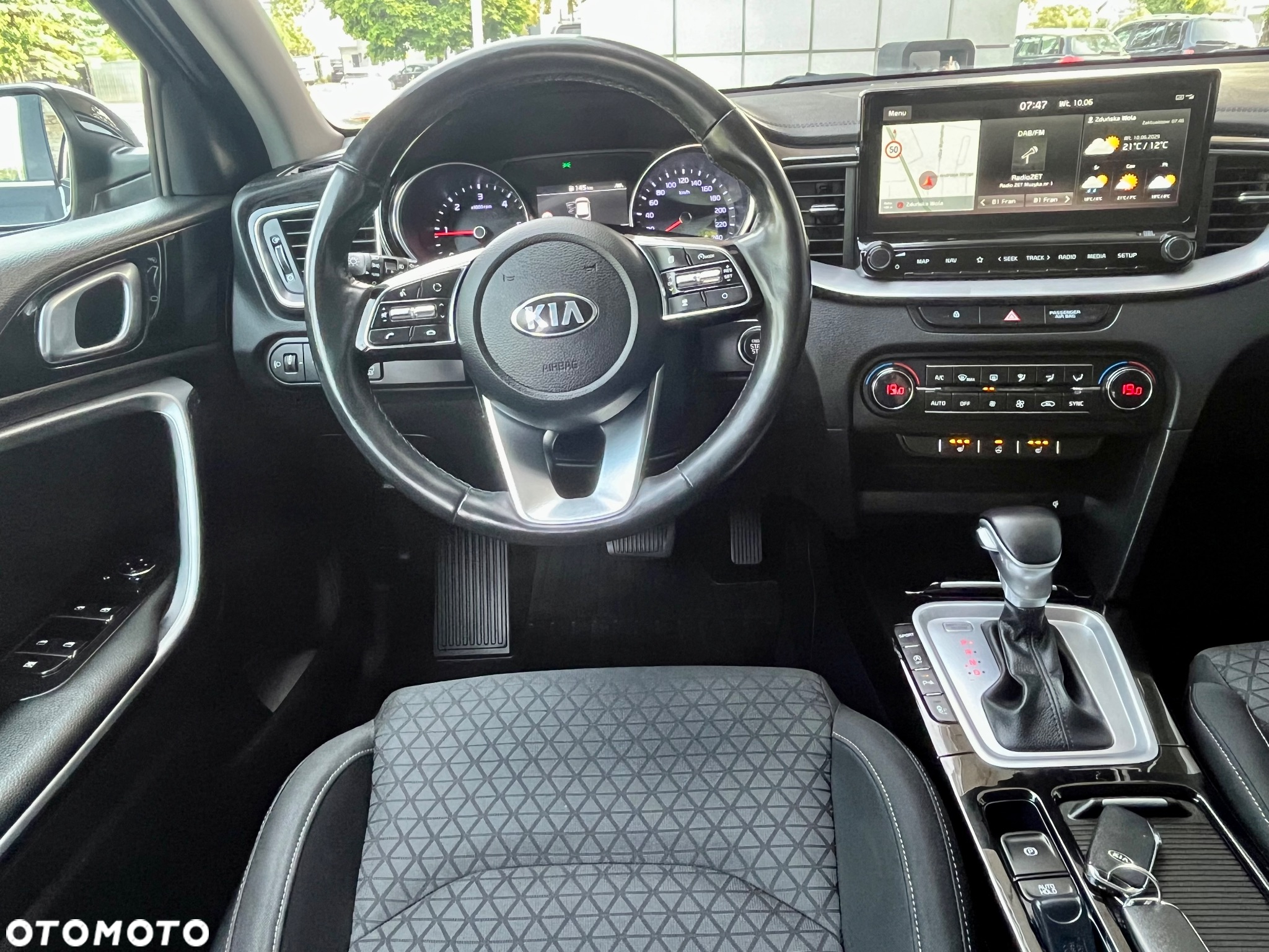 Kia Ceed SW 1.6 CRDi DCT Spirit - 26