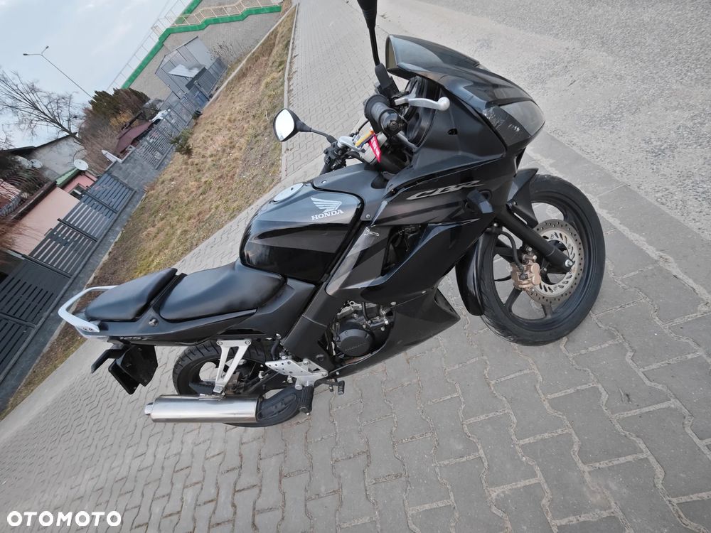 Honda CBR - 4