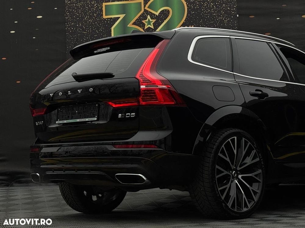 Volvo XC 60 D5 AWD Geartronic RDesign - 14