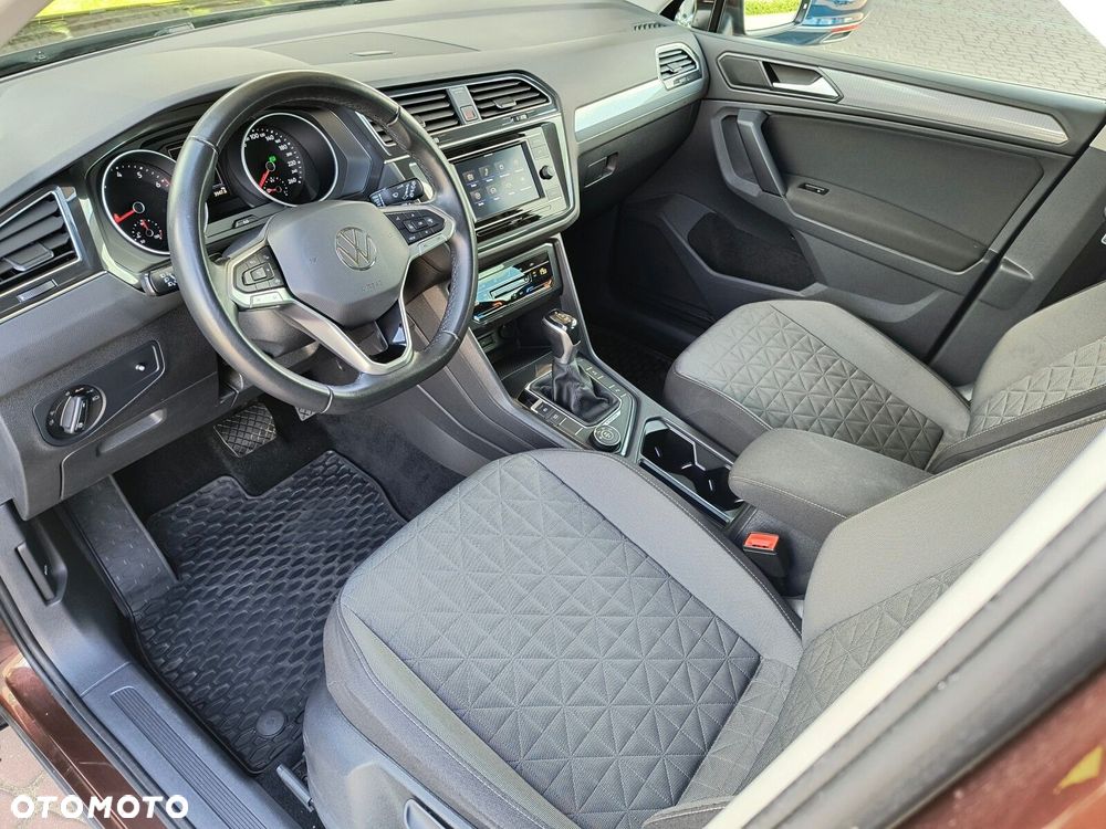 Volkswagen Tiguan 2.0 TSI 4Mot Life DSG - 9
