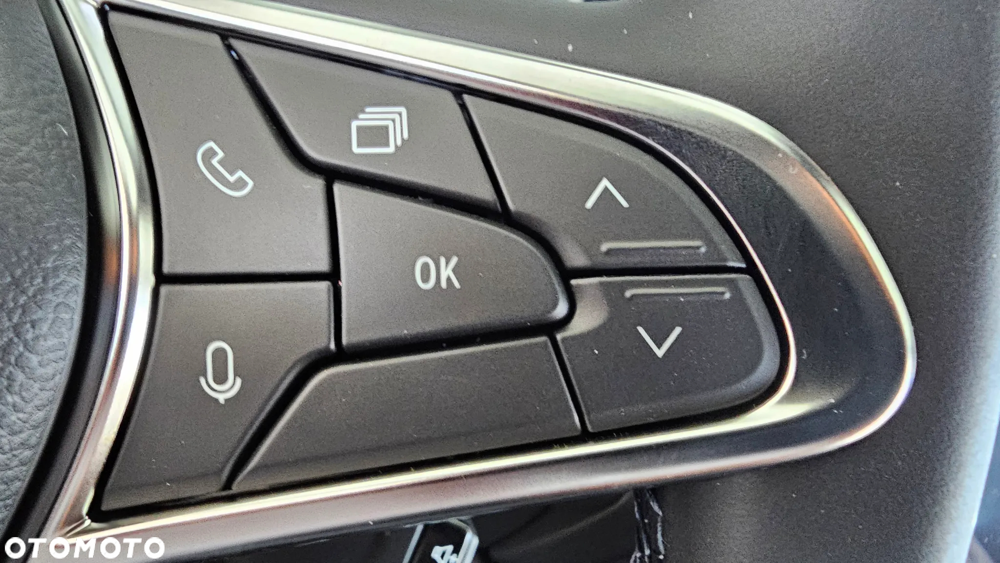 Mitsubishi ASX - 10